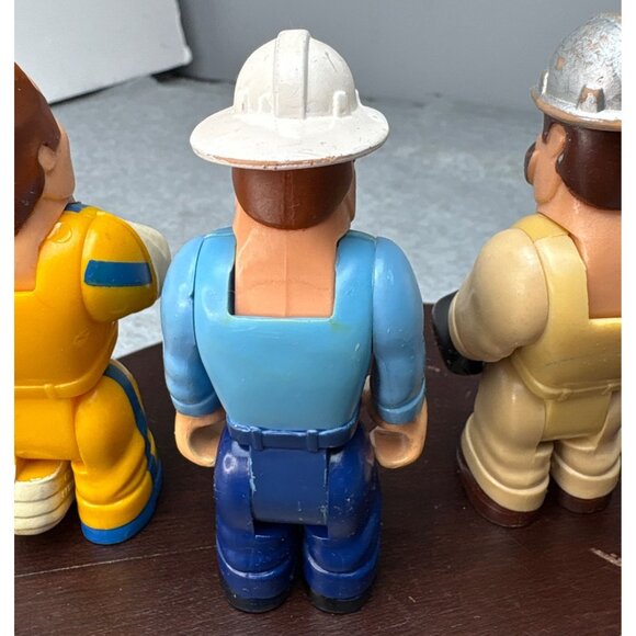 Fisher Price Husky Helpers Set 3 Figures - Construction Worker Paramedic & Injur - Picture 9 of 16